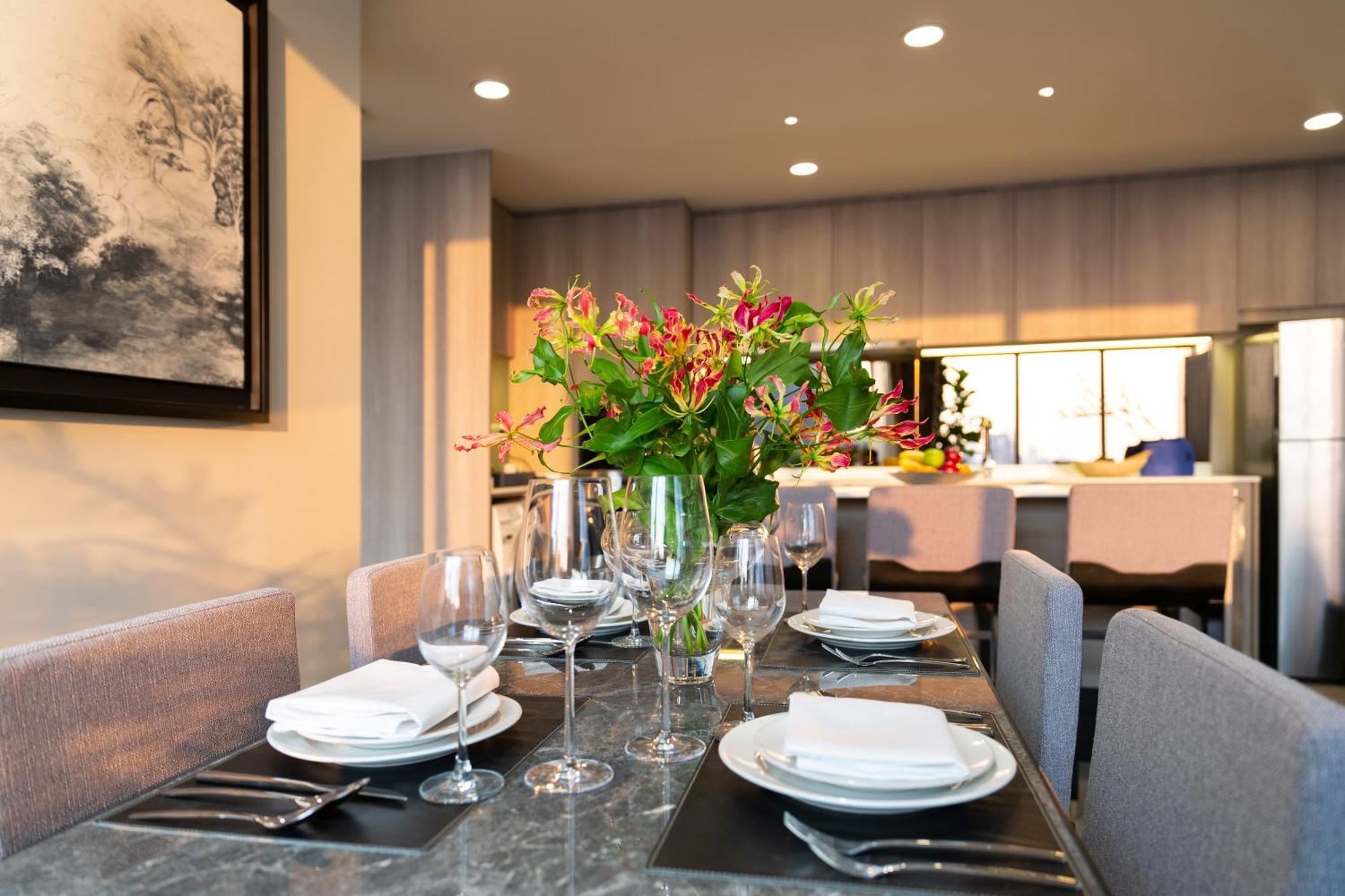 Hotel Ascott Thonglor Bangkok Exterior foto A dining room